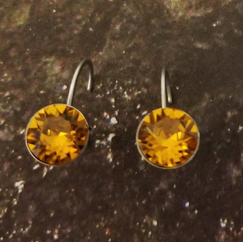 Boho-NEW-Swarovski Crystal Bling Earrings